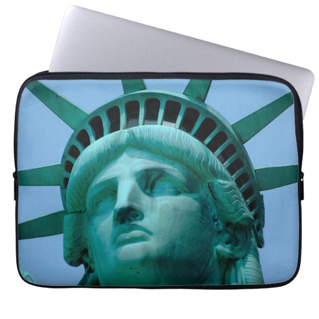 Monuments | Statue of Liberty Face Laptop Sleeve (Front)
