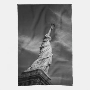 Monuments   Statue of Liberty Manhattan NYC Kitchen Towel