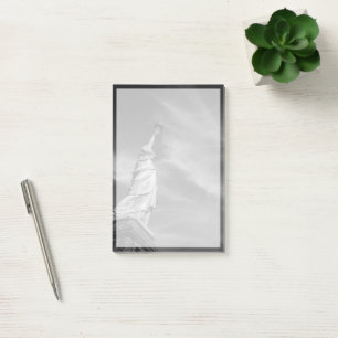 Monuments   Statue of Liberty Manhattan NYC Post-it Notes