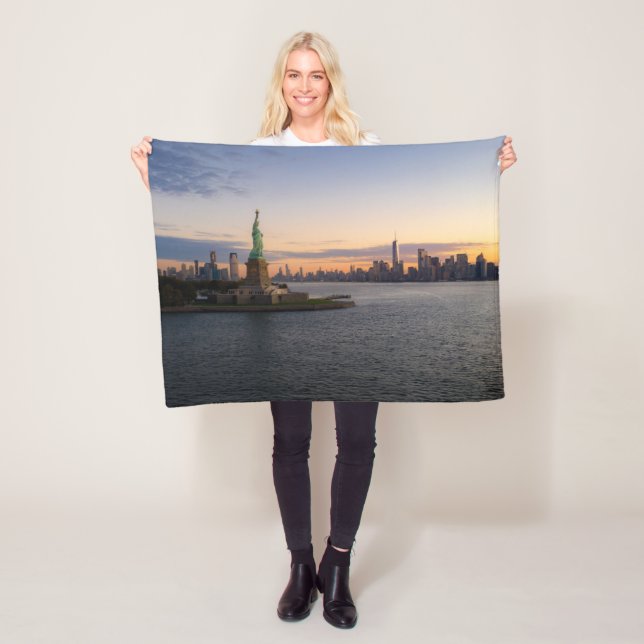 Monuments | Statue of Liberty NYC Fleece Blanket (In Situ)