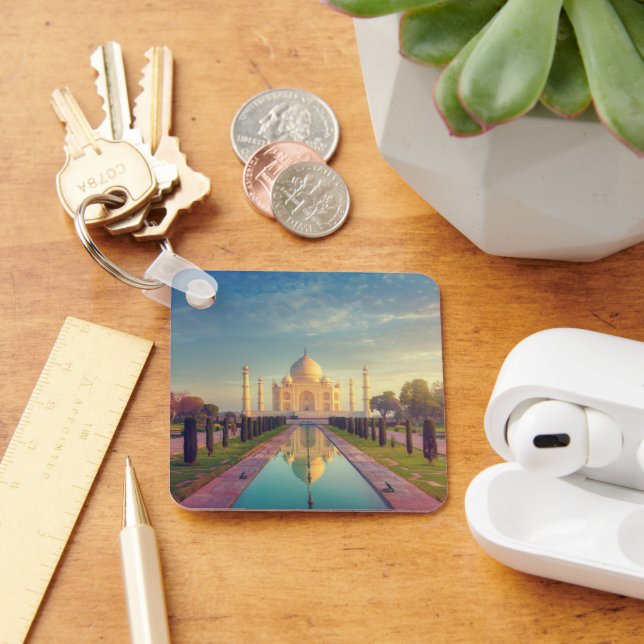 Monuments | Taj Mahal Colours Keychain (Desk)