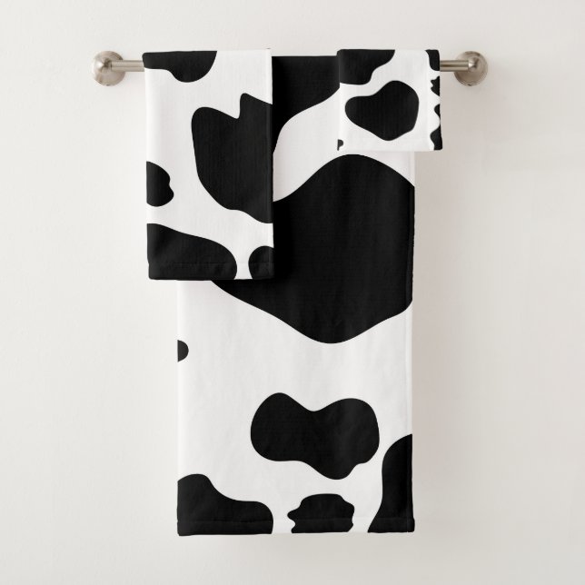 Moo Cow Spots Print Black & White Rustic Farm Bath Towel Set (Insitu)