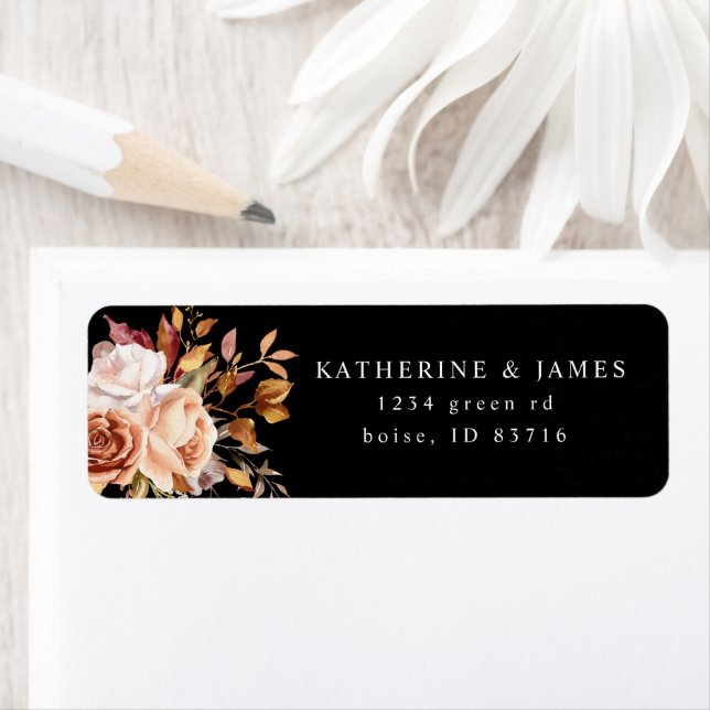 Moody Autumn Elegant Floral Adresse de retour (En situation)