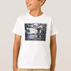 Moon Bridge & Pond in Winter   Seattle, Washington T-Shirt