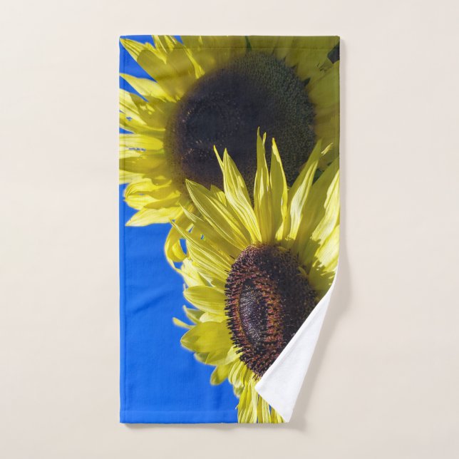Moonwalker Sunflowers reaching for the sky Hand Towel (Hand Towel)