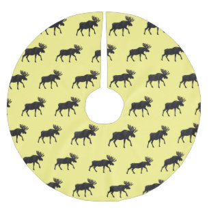 Moose cartoon illustration brushed polyester tree skirt