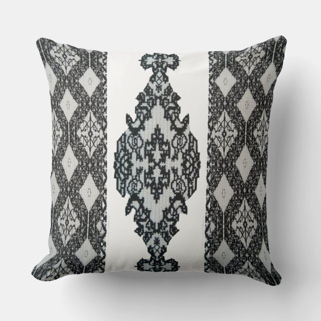 Moroccan Embroidery Pillow (Front)