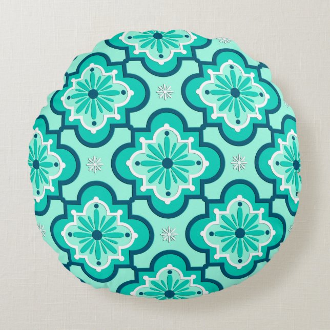 Moroccan Tile Pattern, Aqua and Turquoise Round Pillow (Front)