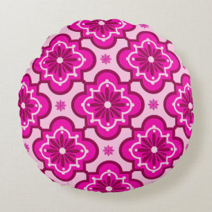 Moroccan tile pattern - Fuchsia Pink Round Pillow