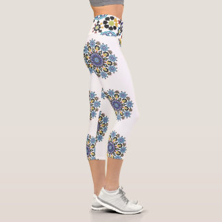 Moroccan Zelije!Moroccan Zellige Capri Leggings