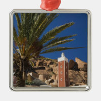 MOROCCO, Anti Atlas, TAFRAOUTE Area: ADAI, Red