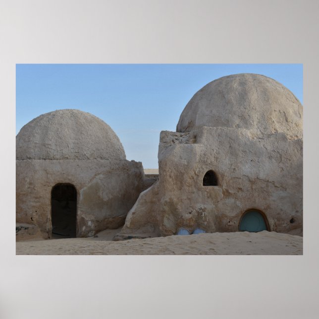 Mos Espa on planet Tatooine  Poster (Front)