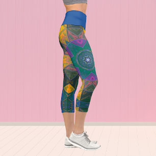 Mosaic Kaleidoscope Flower Blue Yellow and Pink Le Capri Leggings