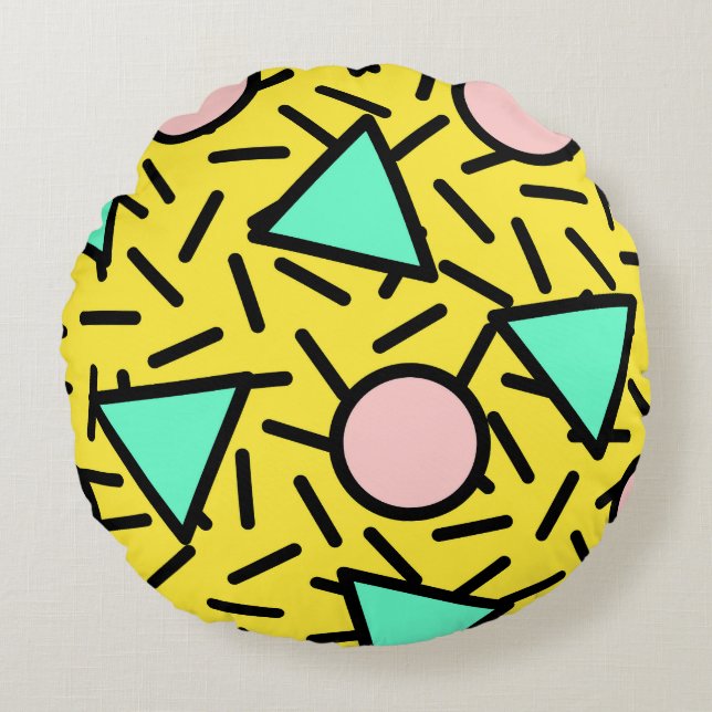 Mosaic stripes: retro memphis pattern round pillow (Front)