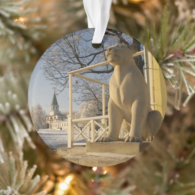 Moscou. Hiver. sculpture de lions (Arbre)