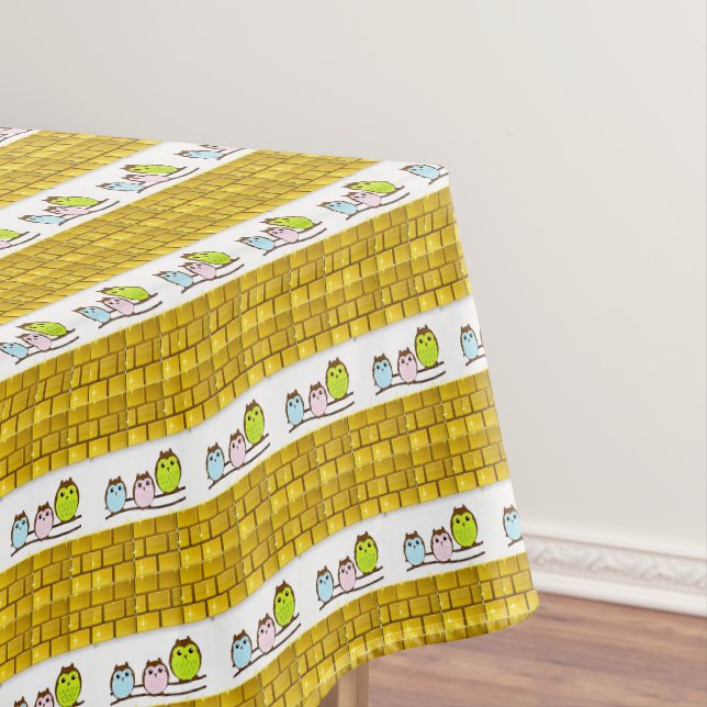 Mother's Day Tablecloth Owl (In Situ)