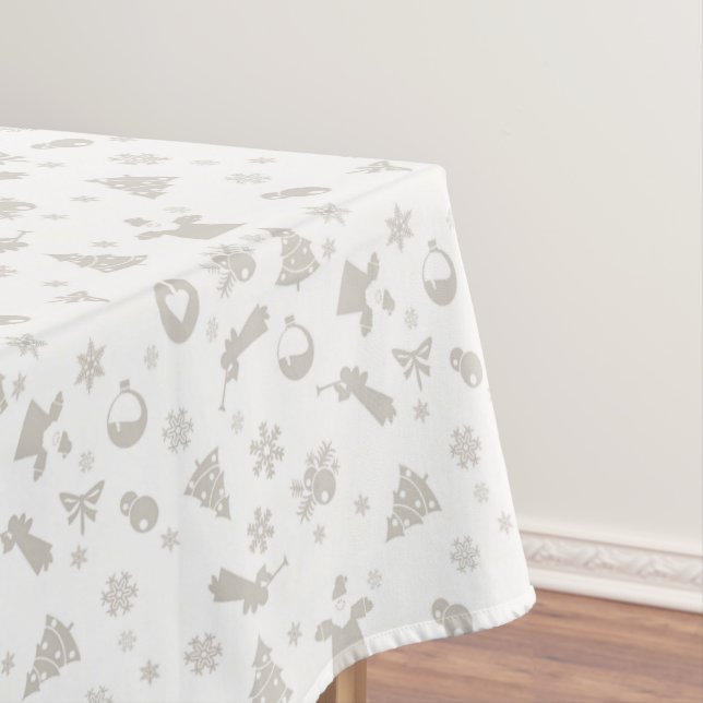 Motif de Noël gris clair sur nappe blanche (In Situ)
