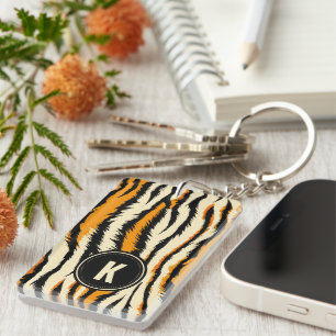 Motif de tigre noir et orange avec monogramme
