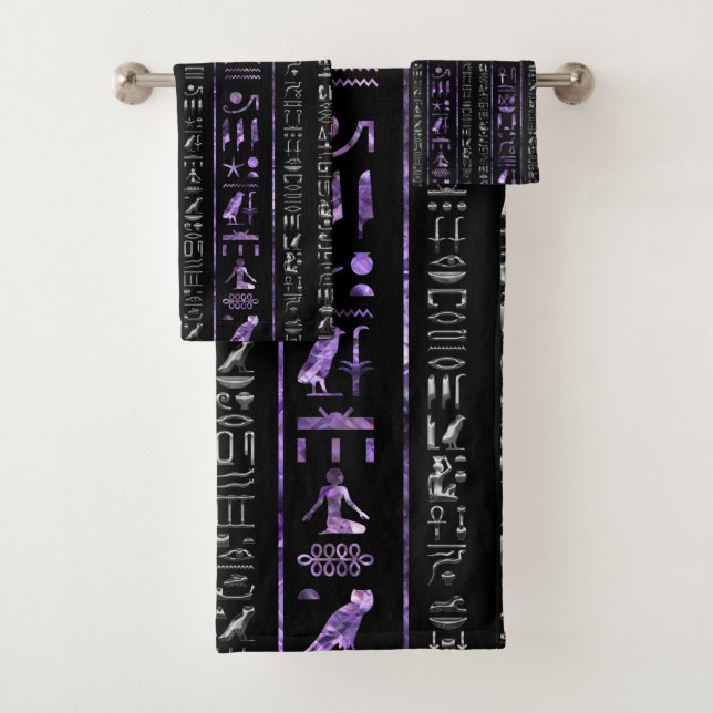 Motif égyptien de hiéroglyphes d'améthyste et (En situation)