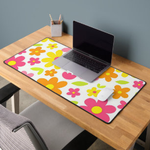 Motif floral rose et jaune rétro d'été lumineux