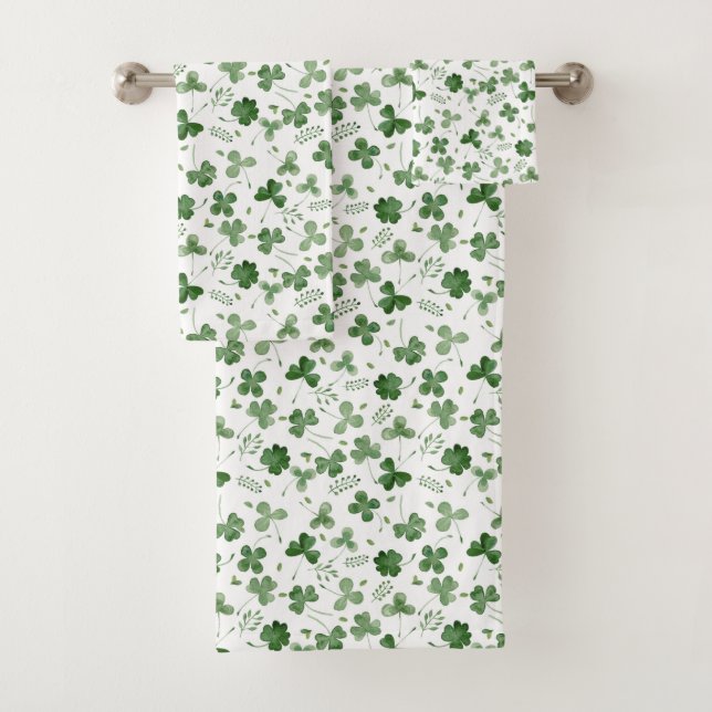 Motif mou de shamrock d'aquarelle (En situation)