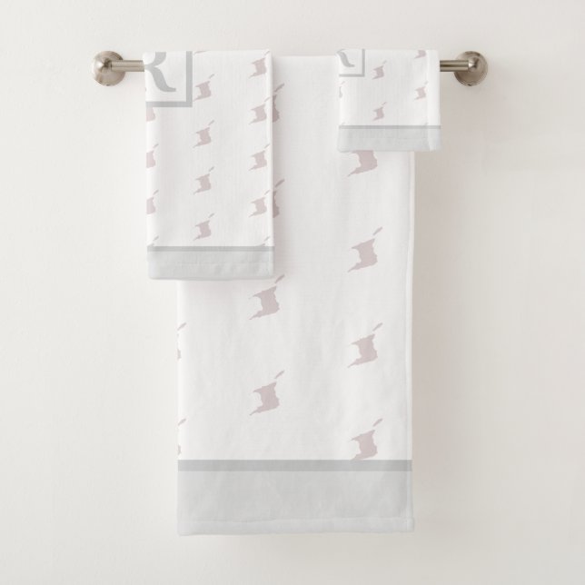 Motif patriotique avec monogramme sur BLANC et GRI (En situation)