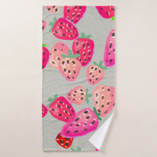 Motif sans couture avec fraise mûre. Main dessinée