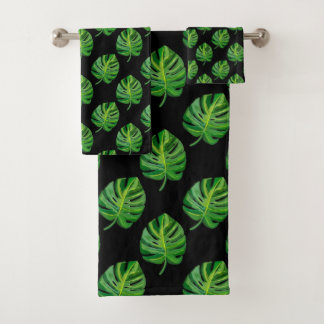 Motif simple de feuille de Monstera verte sur fond