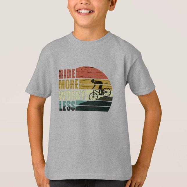 motivational cycling quotes T-Shirt (Front)