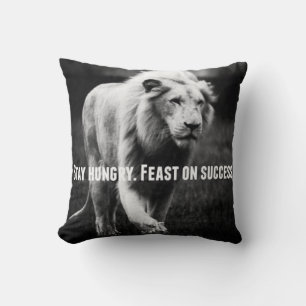 Motivational Words - Stay Hungry, Fest on Success Throw Pillow
