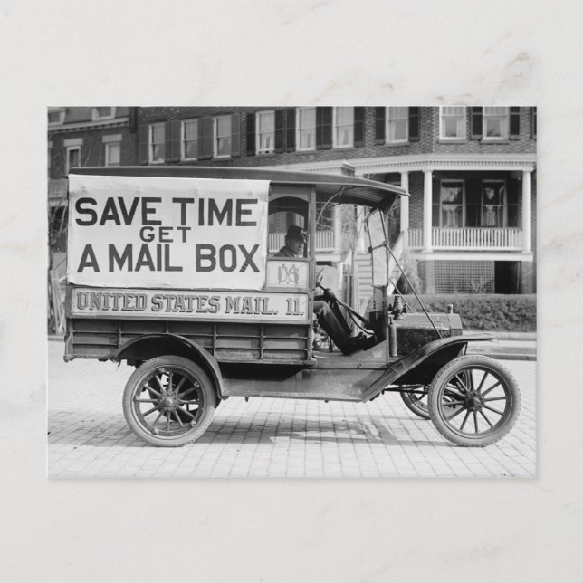 Motorized Mail Wagon by the U.S. Post Office Dept. Postcard (Front)
