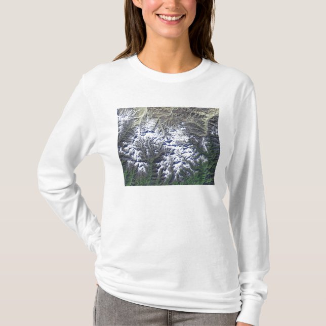 Mount Everest T-Shirt (Front)