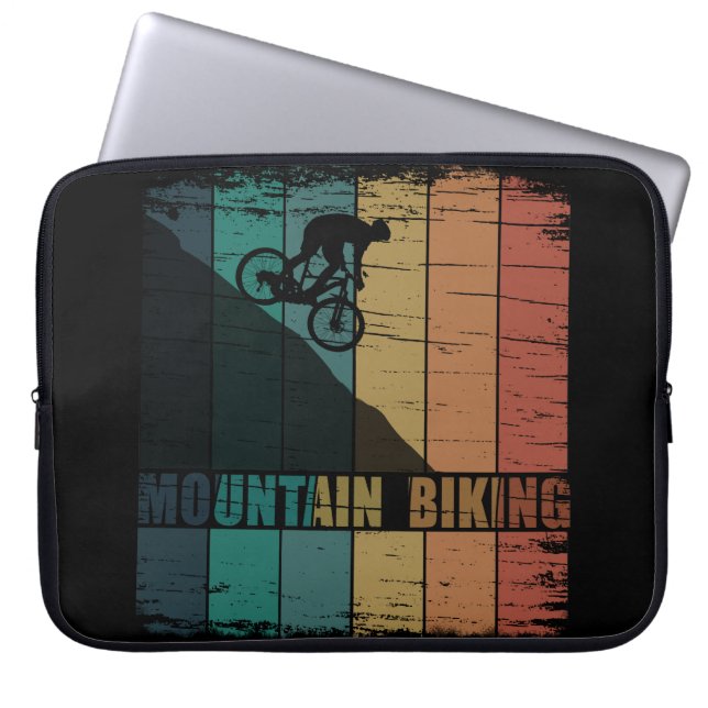 Mountain biking vintage laptop sleeve (Front)