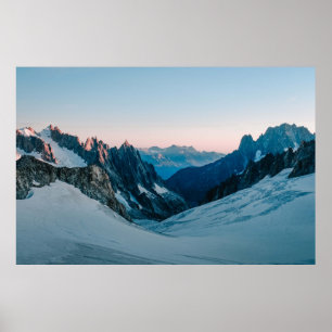 MOUNTAIN COVERED IN SNOW POSTER