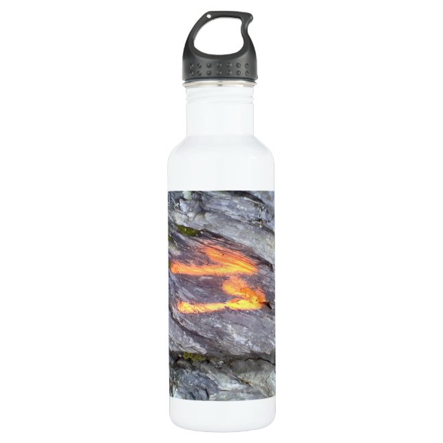Mountain number 11 710 ml water bottle (Front)