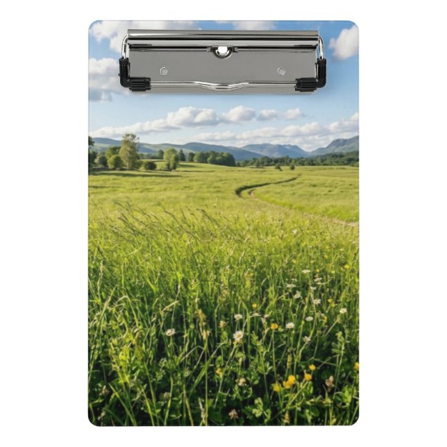 ​Mountain View Green Valley Scenic Clipboard (Front)