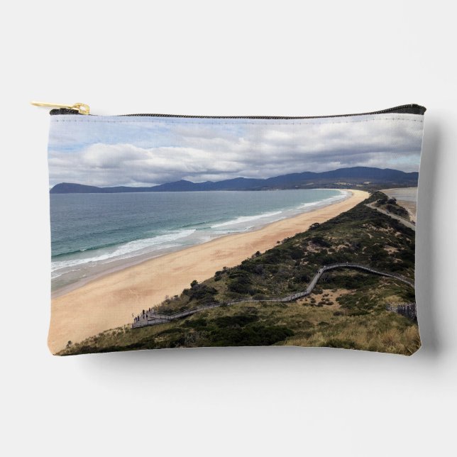 Mountain views  accessory pouch (Front)