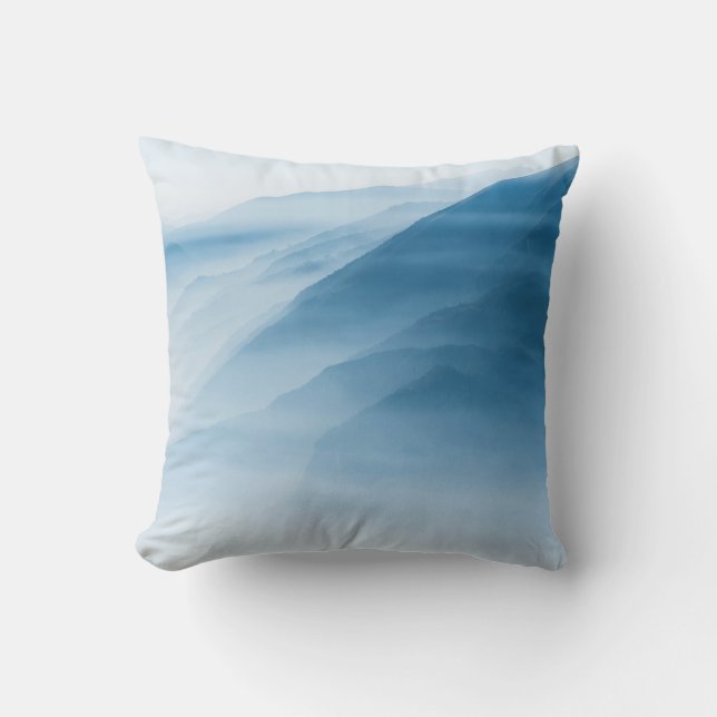 MOUNTAINS THROW PILLOW (Front)
