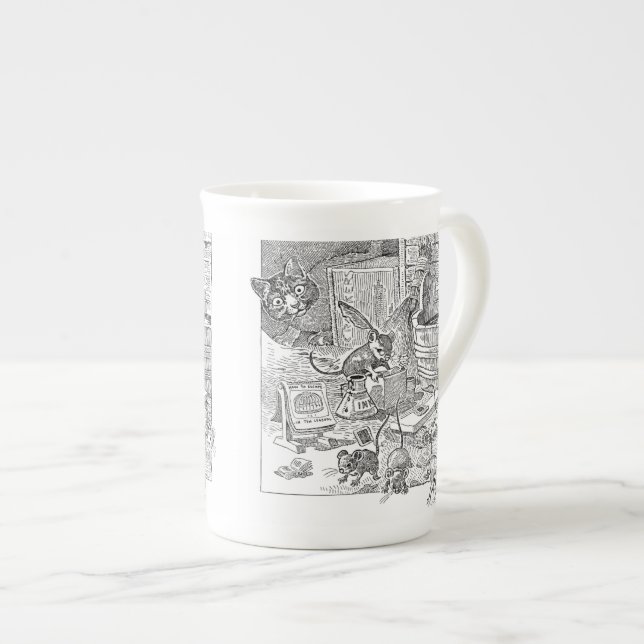 Mouse school bone china mug (Front Right)