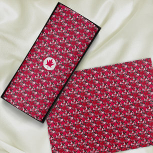 Mousseline Feuilles d'érable sur un papier Arrière - plan de 