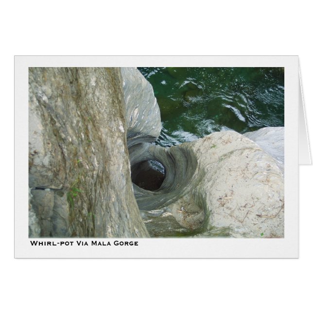 Mouvement-pot par l'intermédiaire de gorge de Mala (Devant horizontal)