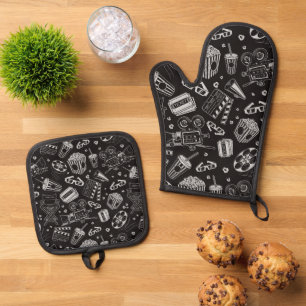 Movies Cinema Films Oven Mitt & Pot Holder Set