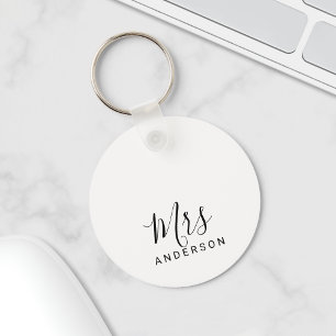 Mr and Mrs Black and White Modern Script Wedding Keychain