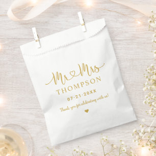 Mr and Mrs Gold Heart Script Personalized Wedding Favour Bag