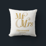 Mr and Mrs Gold Script Elegant Modern Wedding Gift Throw Pillow<br><div class="desc">Mr and Mrs Gold Script Elegant Modern Wedding Gift Throw Pillow. Perfect keepsake gift for your favourite newly weds,  couple and wedding party. Easy to customize. Get yours today!</div>