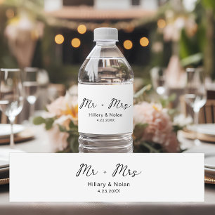 Mr. and Mrs. Personalized Wedding Favour Welcome Water Bottle Label