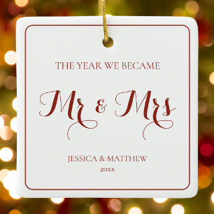 Mr and Mrs Simple Minimalist Red Newlywed Couple Ceramic Ornament