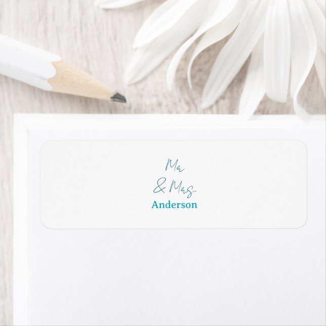 Mr & Mrs add family name date year wedding favour  (Insitu)