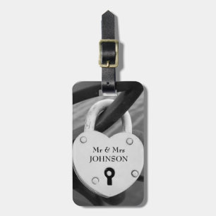 Mr & mrs heart lock luggage tag for newly weds