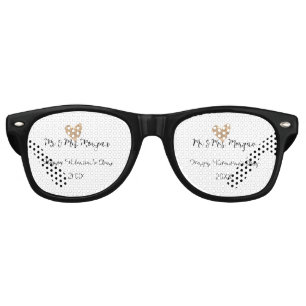 Mr & Mrs name happy Valentine's day gold heart  Retro Sunglasses